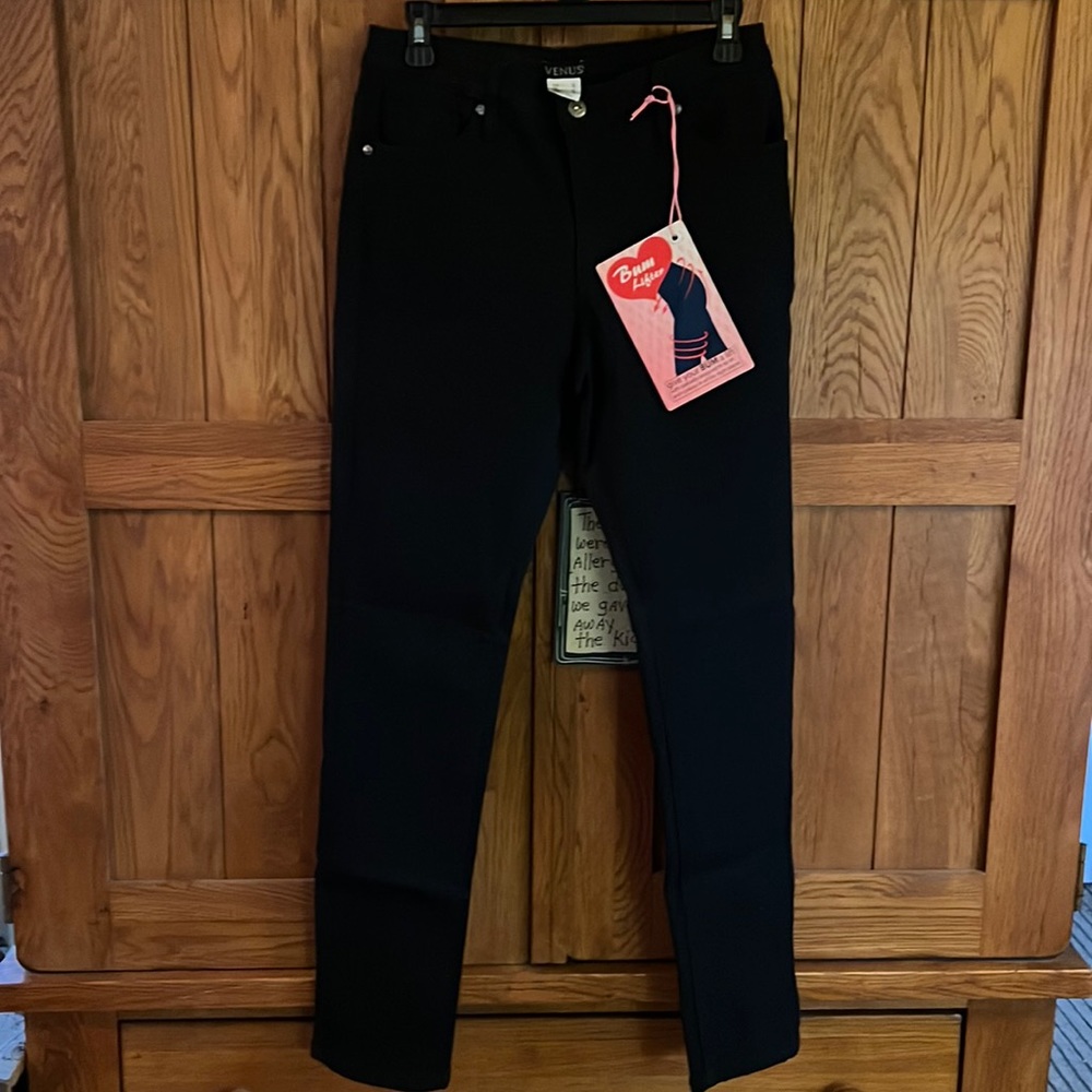 Venus Black BUM LIFTER Stretch Jeans, Size 8